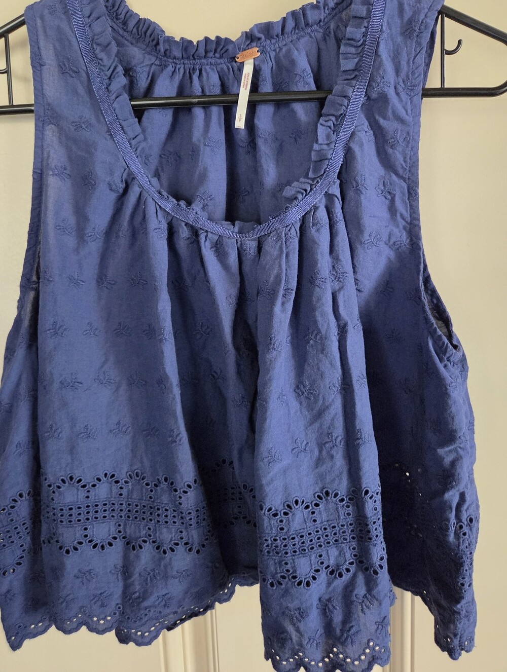 Free People Women's Navy Sleeveless Top